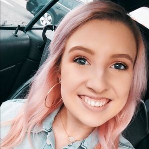 Meet your Posher, Macy